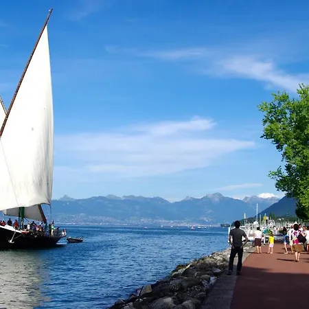 L'oasis Hotel Evian-les-Bains