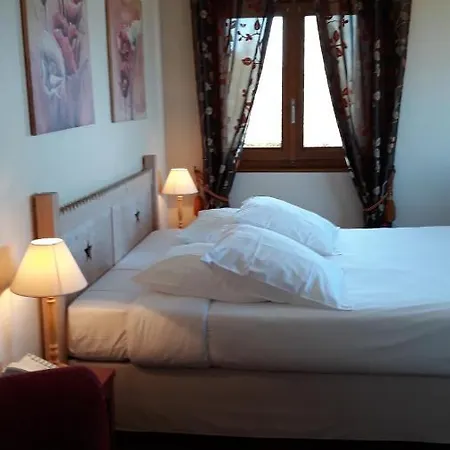 Hotell L'oasis 3*