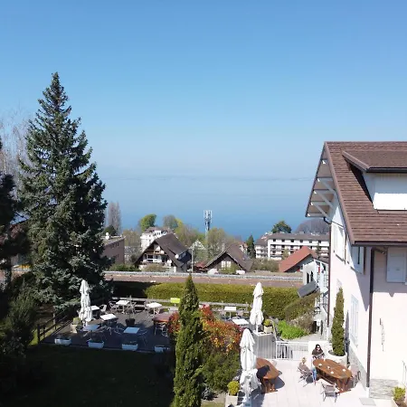 L'oasis Hotel Évian-les-Bains