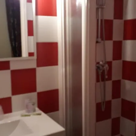 L'oasis Hotel 3*